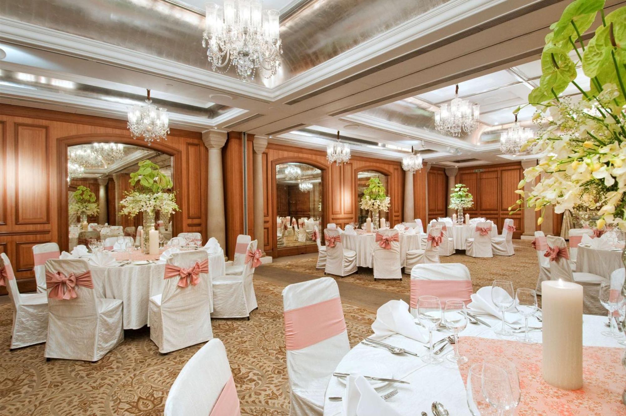 Hilton Mumbai International Airport Hotel — Photos 2